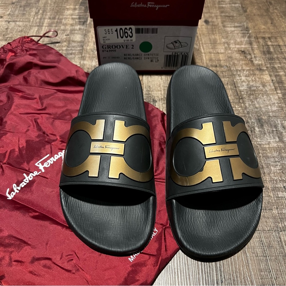 Ferragamo Men’s Pool Slides